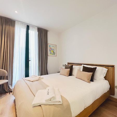 Stay U-Nique Apartments Urquinaona II Barcelona Ngoại thất bức ảnh