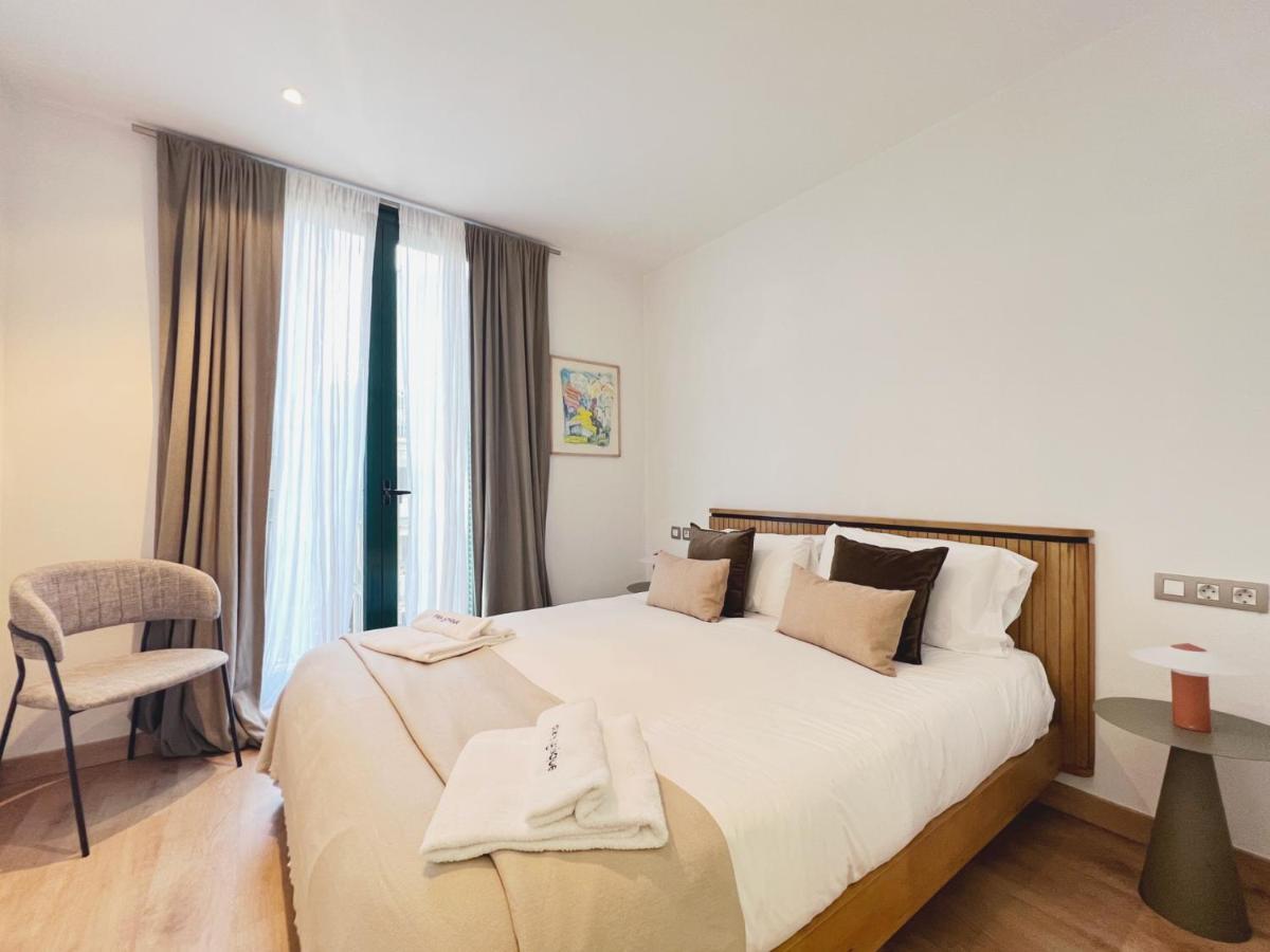 Stay U-Nique Apartments Urquinaona II Barcelona Ngoại thất bức ảnh